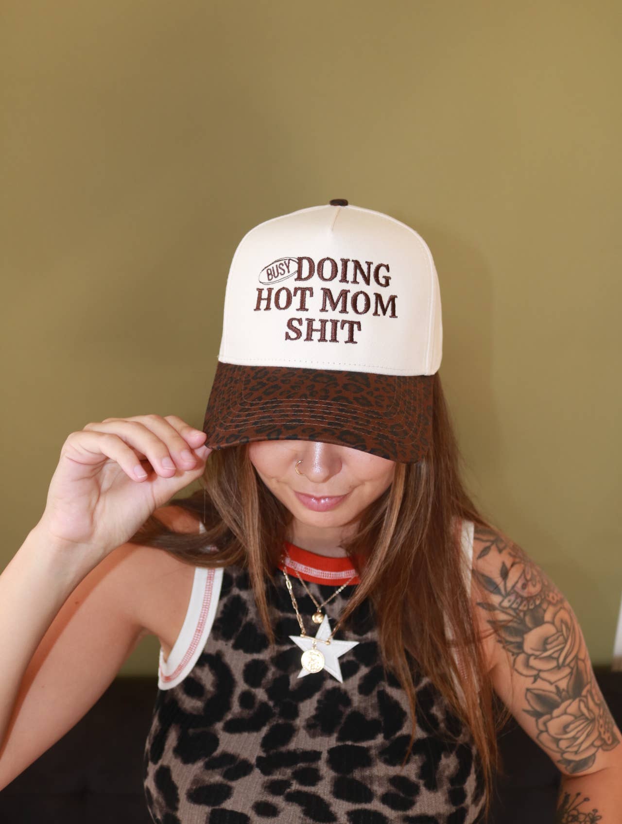HOT MOM TRUCKER HAT