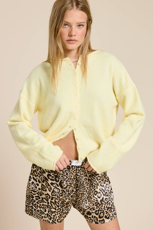 BUTTON DOWN CARDI