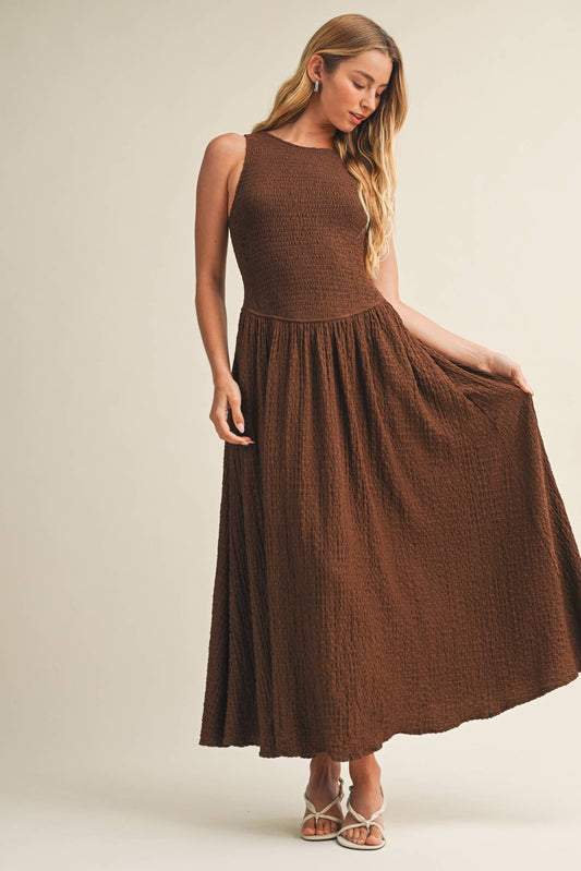 BROWN SMOCKED SLEEVELESS DRESS