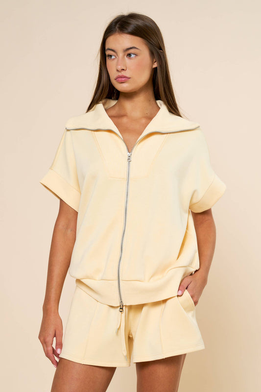 BUTTER YELLOW ZIP TOP