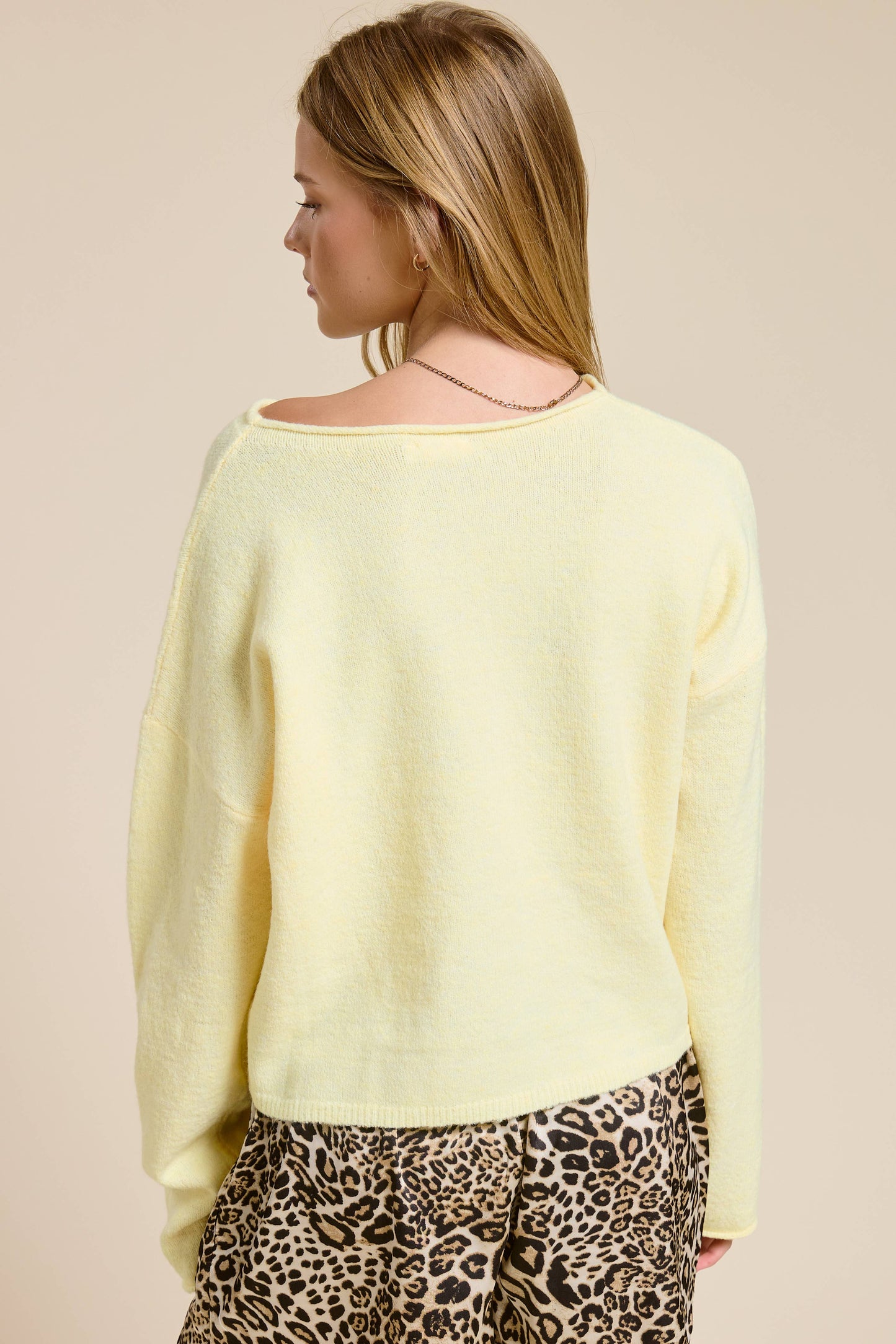BUTTON DOWN CARDI